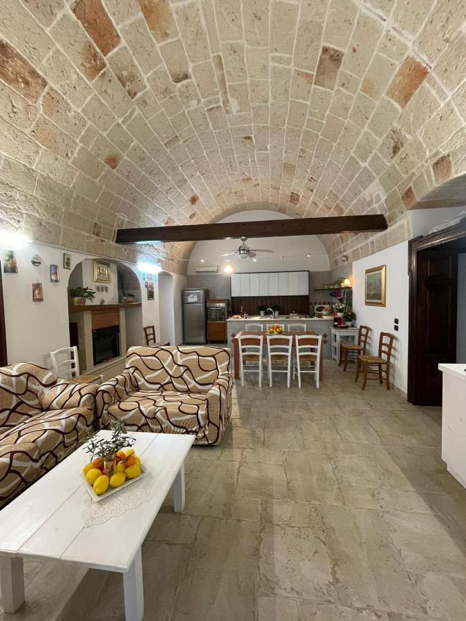 Il Vecchio Carrubo - Villa Con Piscina A Sfioro Macchia di Monte Exteriér fotografie