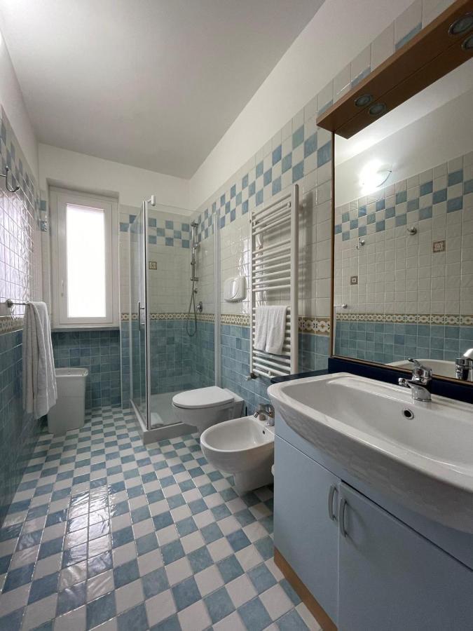 Il Vecchio Carrubo - Villa Con Piscina A Sfioro Macchia di Monte Exteriér fotografie